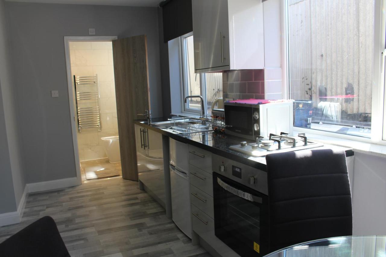 Cosy Central Luton Studio Flat -Ideal For Airport! Dış mekan fotoğraf